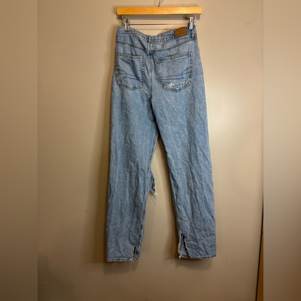 American Eagle Outfitters Ripped Light Blue Boyfriend Jeans - Picture 3 of 4
